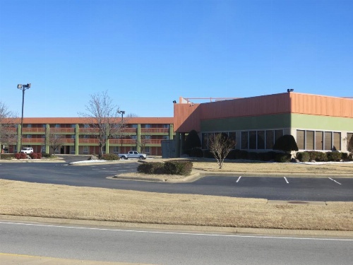 Super 8 by Wyndham Little Rock/Otter Creek image 15